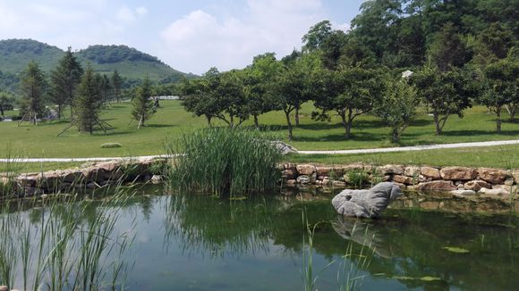 观陵山墓园的名筑景观有哪些